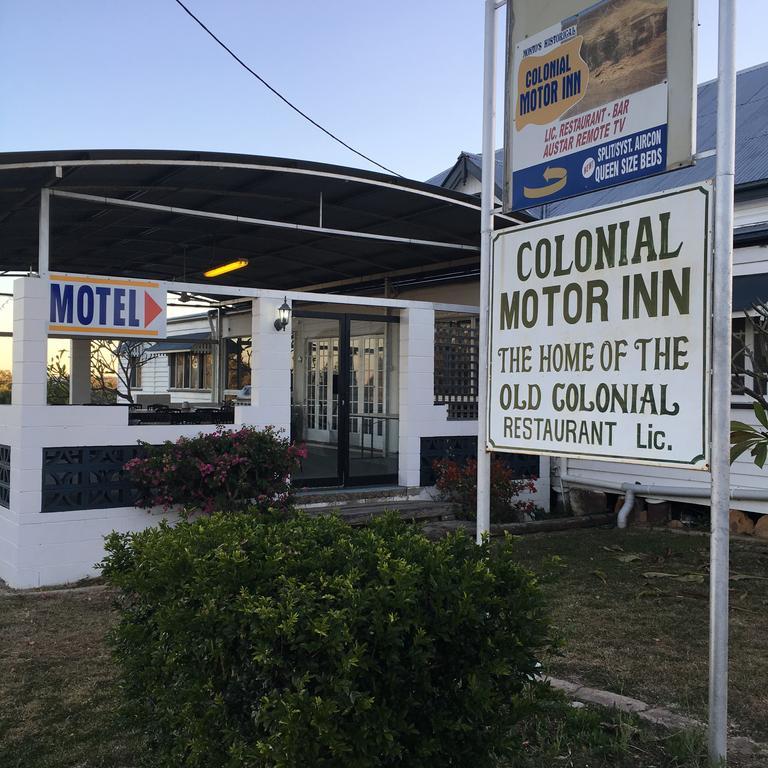 Monto Colonial Motor Inn Exterior foto